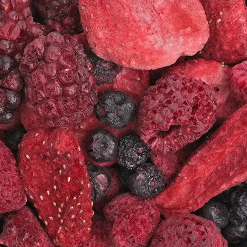 Fruchtmischung Beeren-Mix aus Gefriergetrockneten Erdbeerscheiben, Himbeeren, Brombeeren und Heidelbeeren