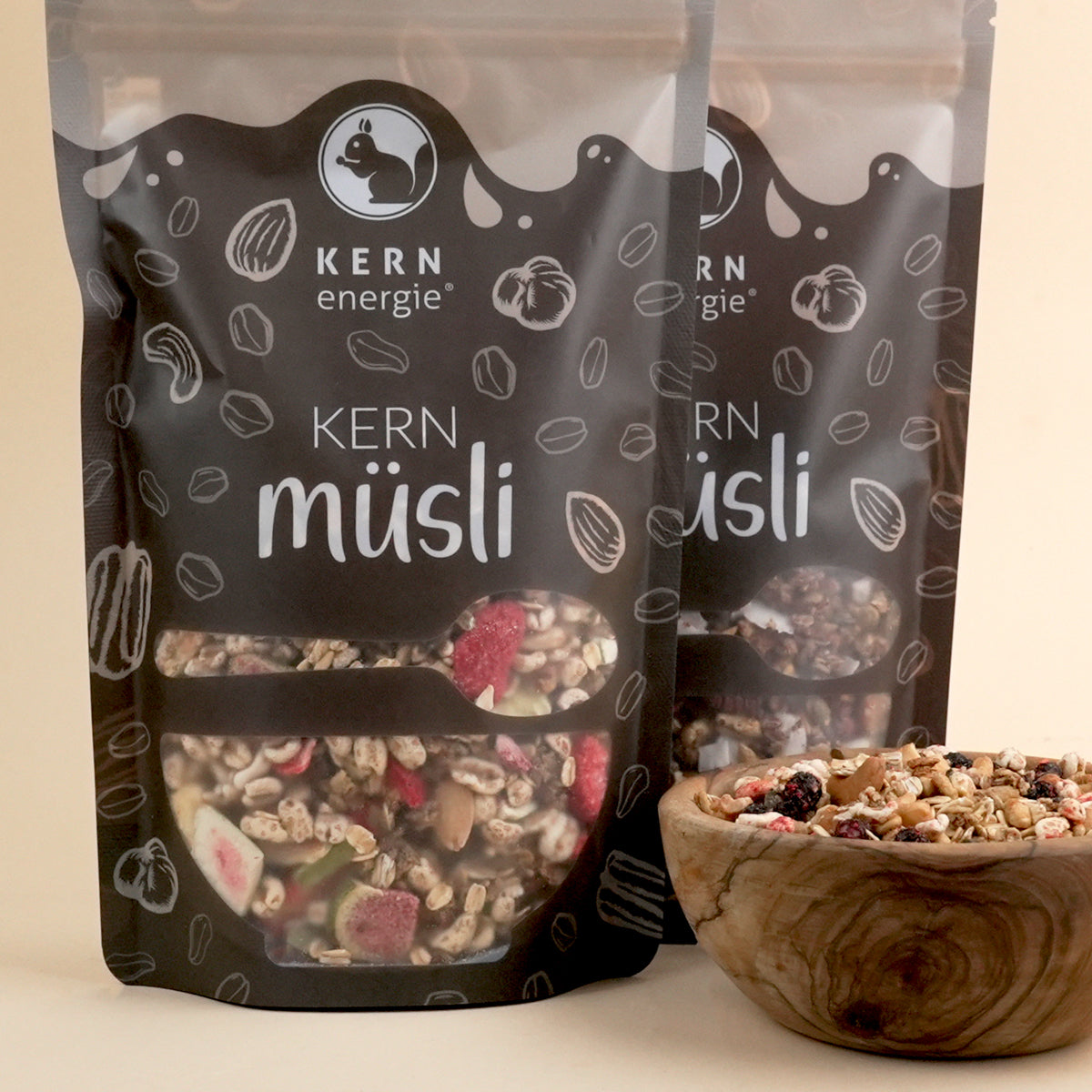 KERNmüsli im KERNenergie Beutel mit Nüssen